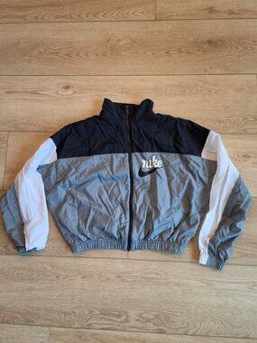 Nike Cropped Windbreaker Jacket Colorblock Black Grey White XS